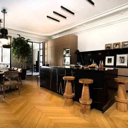 Apartment Rue De Lille , *